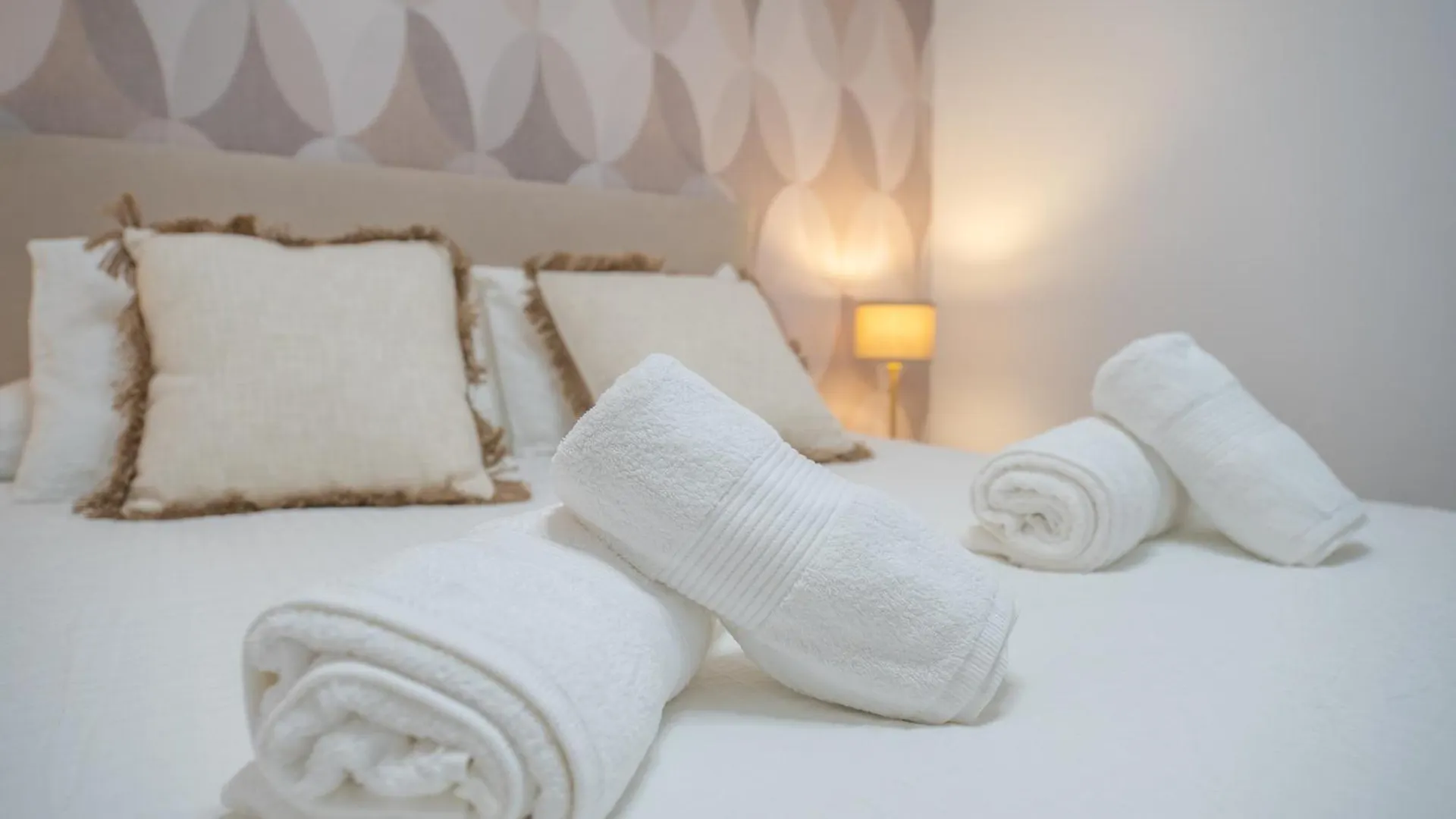 Prensa - Parking Apartment Malaga