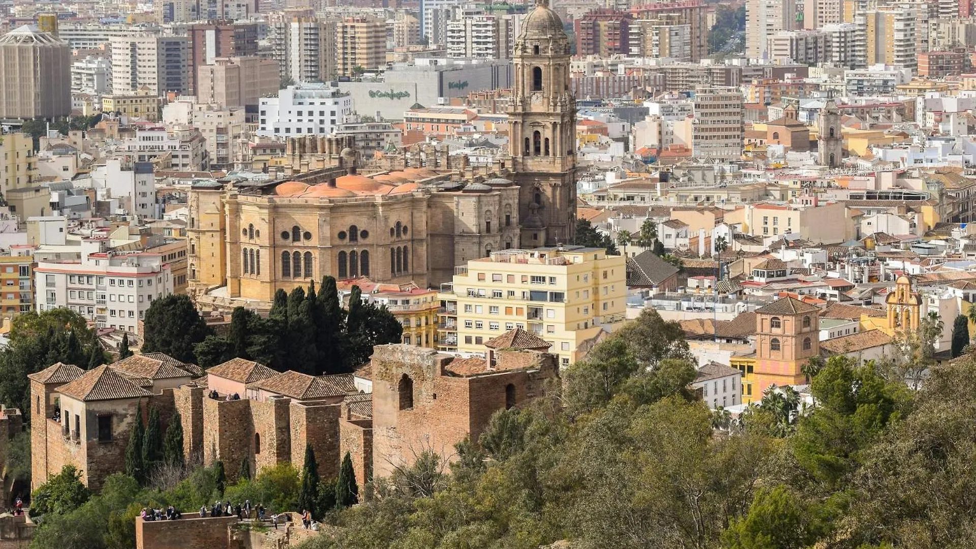 Prensa - Parking Apartment Malaga