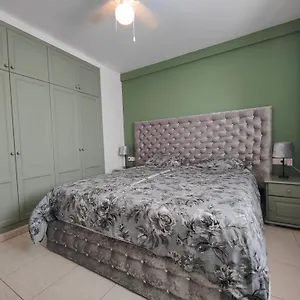 1 Bedroom In The Center Of Apartamento Caleta de Fuste