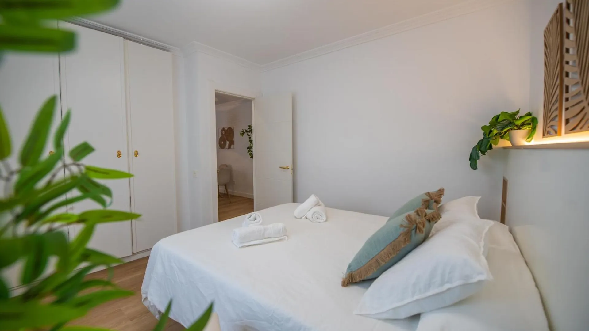 Ferienwohnung Prensa - Parking Málaga 0*,