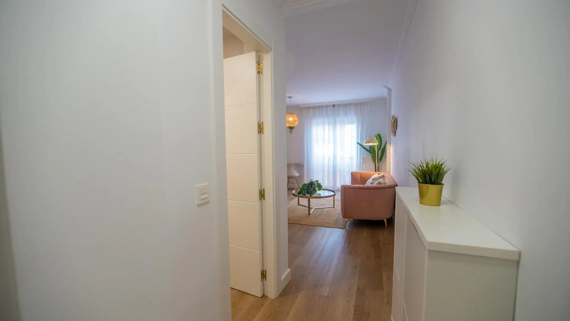 Prensa - Parking Apartamento Málaga