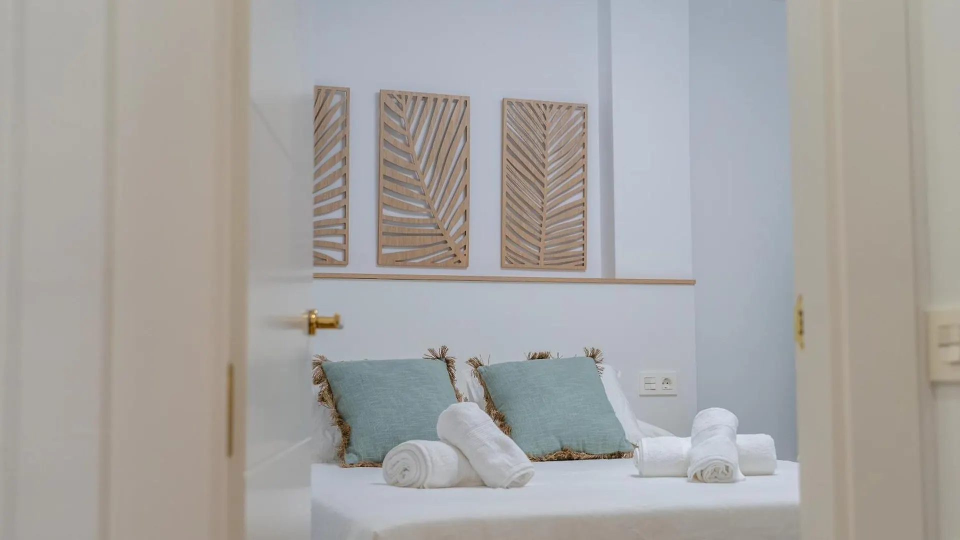 Prensa - Parking Apartamento Málaga Espanha