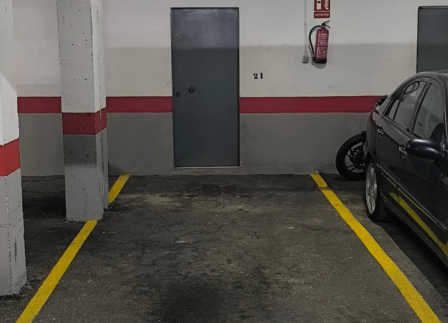 Prensa - Parking Apartamento Málaga Espanha